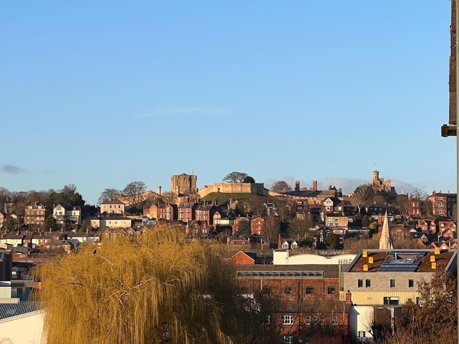 Lincoln View Sleeps 4 Balcony Self Check-In 아파트 외부 사진