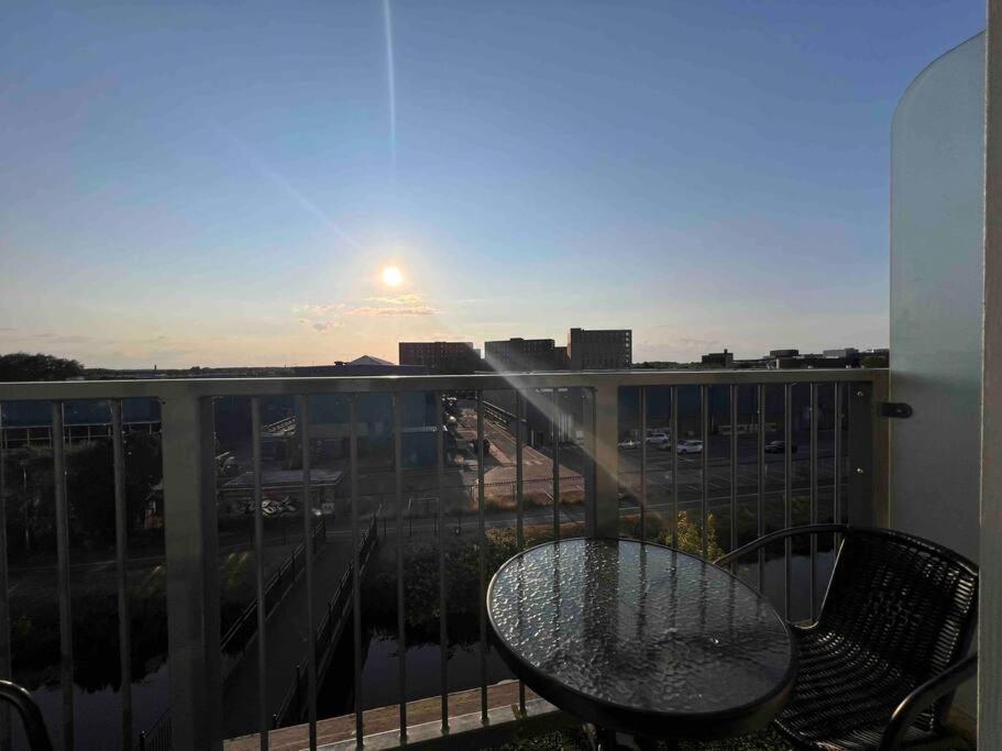 Lincoln View Sleeps 4 Balcony Self Check-In 아파트 외부 사진